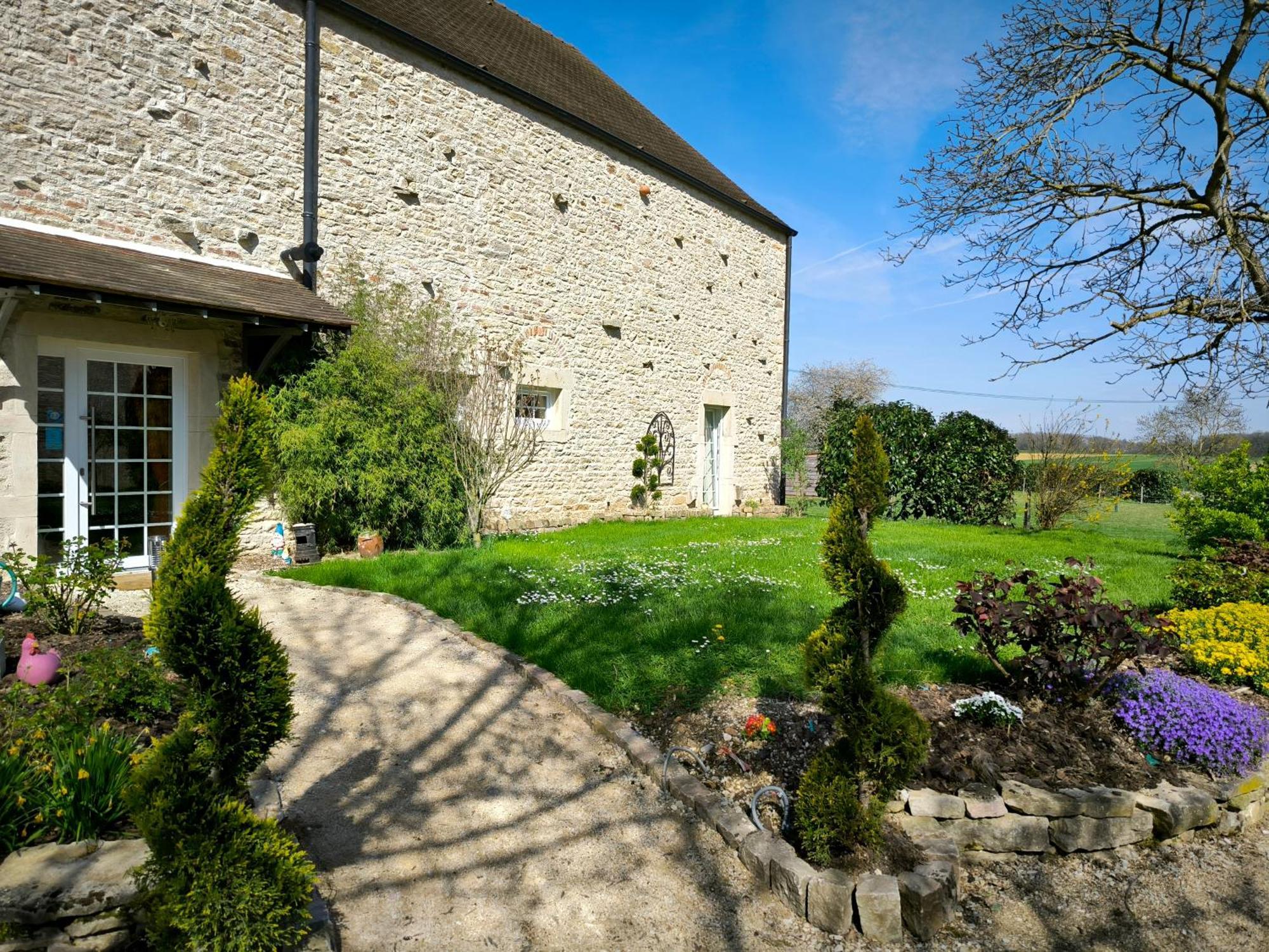 La Grange De Moisey Bed & Breakfast Marigny-les-Reullee Exterior foto